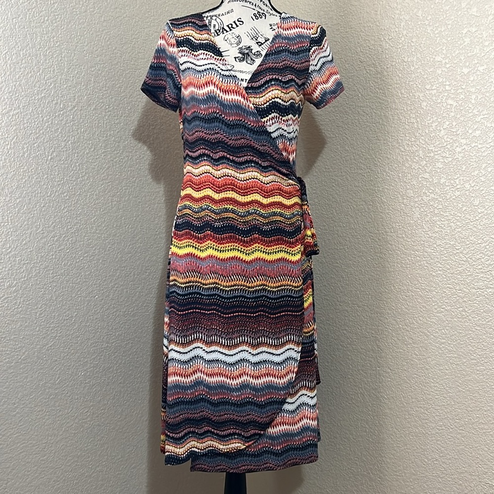 Patterned Multi Color V-Neck Wrap Midi Dress